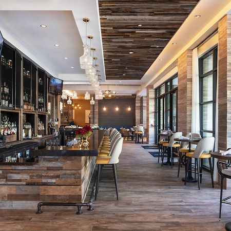 Holiday Inn & Suites Nashville Downtown Broadway Екстер'єр фото