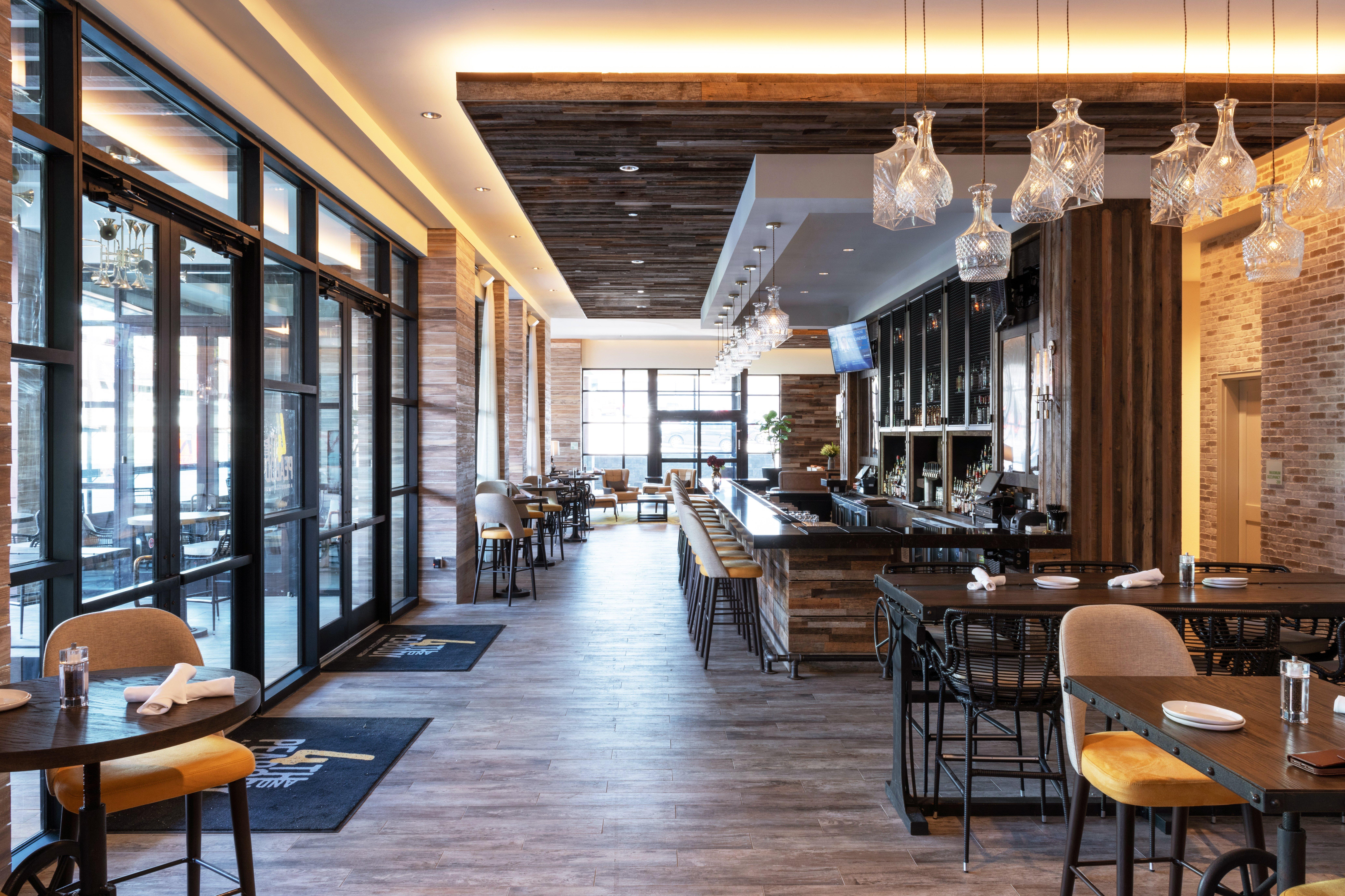 Holiday Inn & Suites Nashville Downtown Broadway Екстер'єр фото