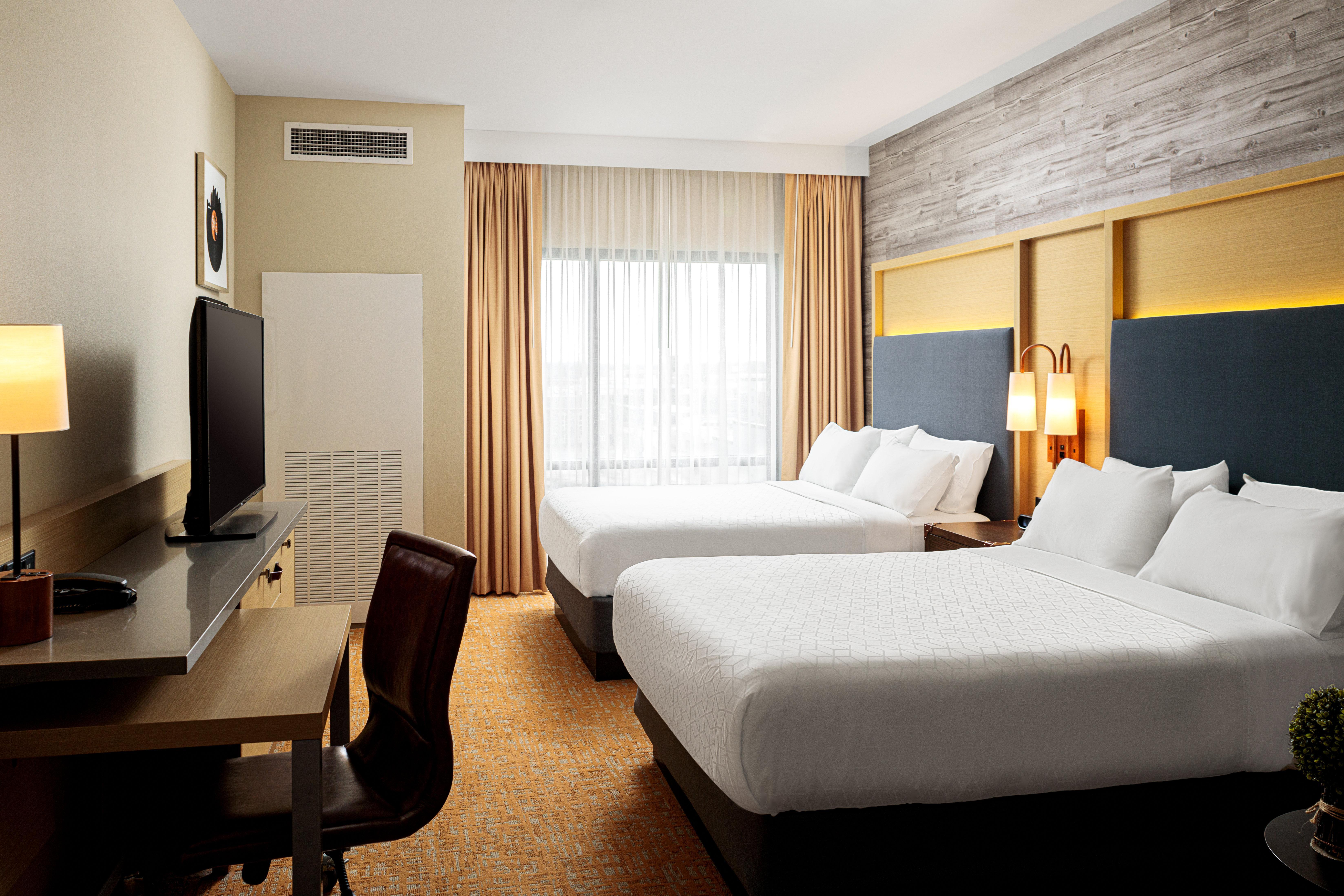 Holiday Inn & Suites Nashville Downtown Broadway Екстер'єр фото