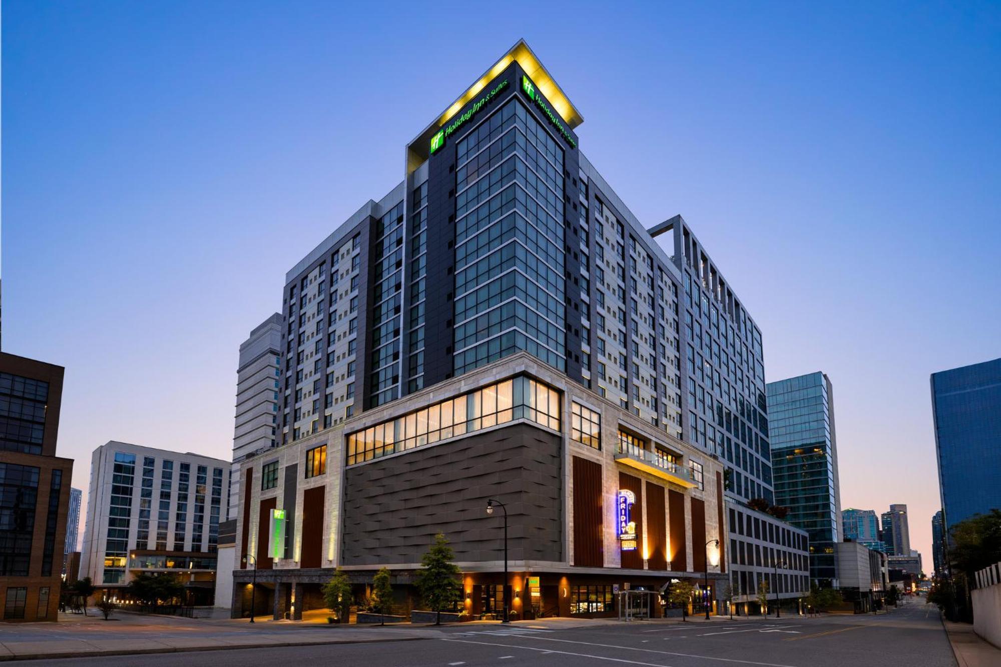 Holiday Inn & Suites Nashville Downtown Broadway Екстер'єр фото